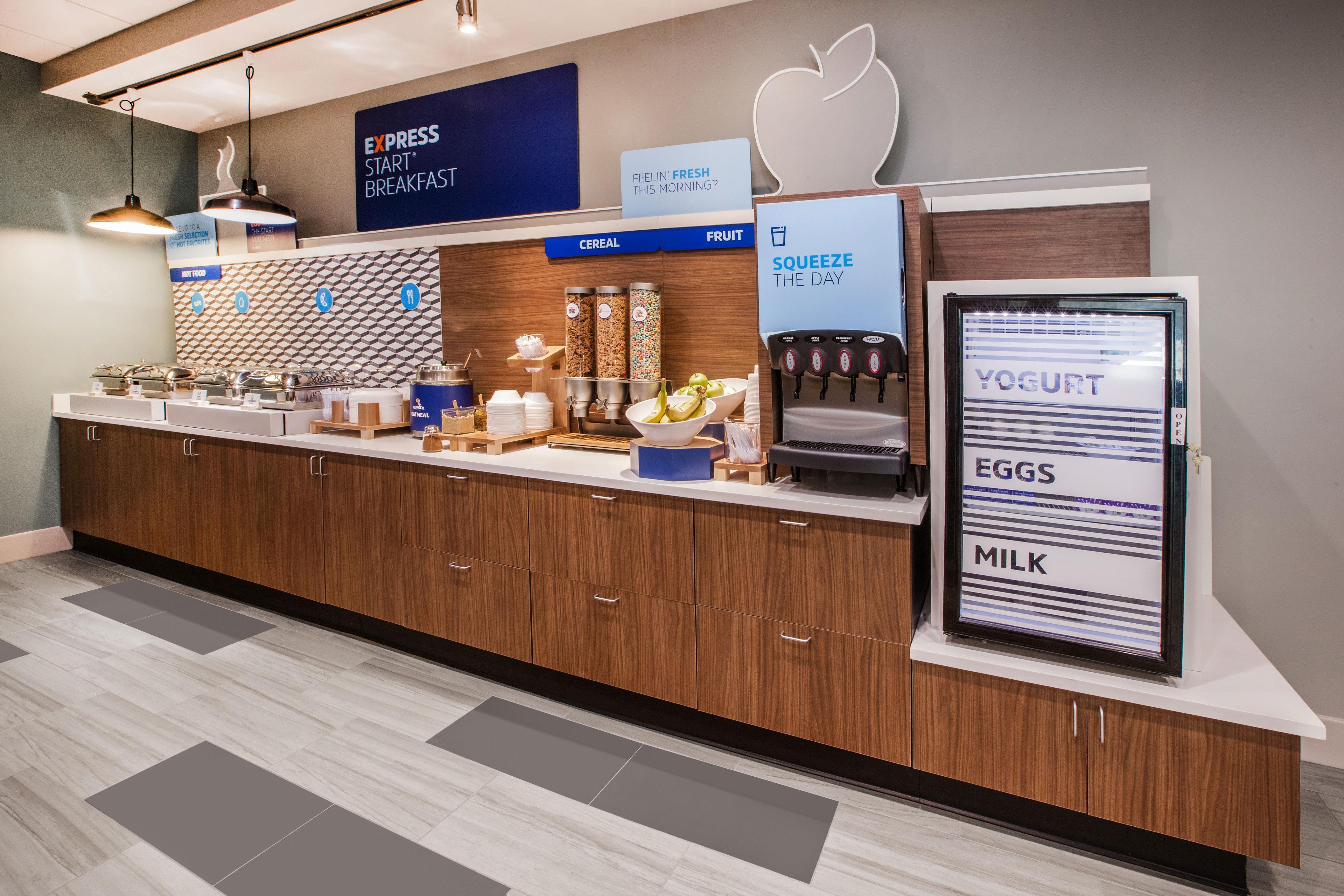 Holiday Inn Express & Suites Charlotte Arpt-Belmont By Ihg Exterior foto